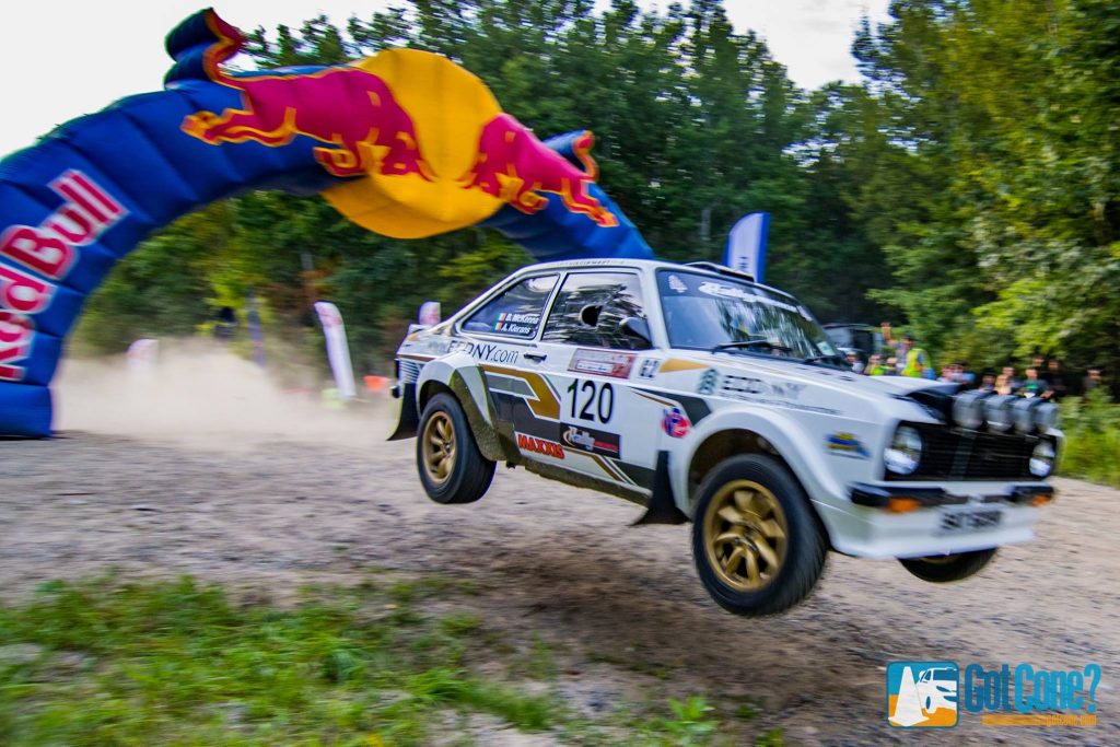 Ford Escort MK2 Ojibwe Jump