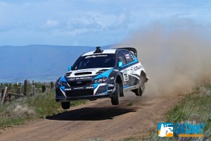 David Higgins jumps his Subaru Rally Car with only 3 tires.